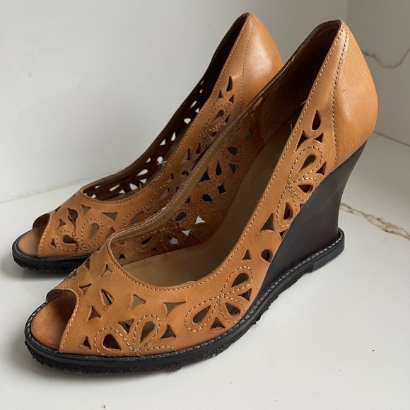 jocelyn Shoes - Jocelyn vintage leather Wedge Heels size 9